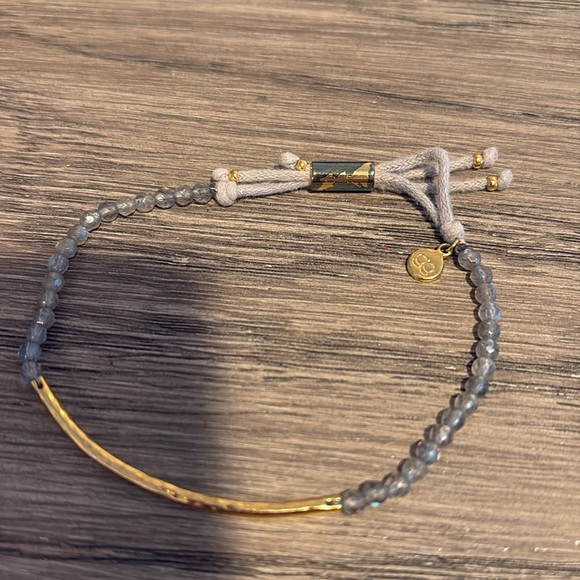 Gorjana power gemstone Labradorite Grey Stone bracelet - Picture 6 of 6